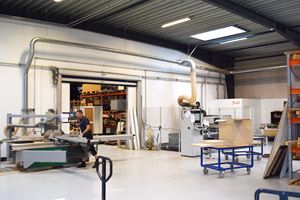 BYG & DESIGN _ Firmaet_ Tømrerfirma og snedkerfirma i Silkeborg Midtjylland_ unikke specialløsninger_ værksted og inventarsnedkeri_ messer og .jpg